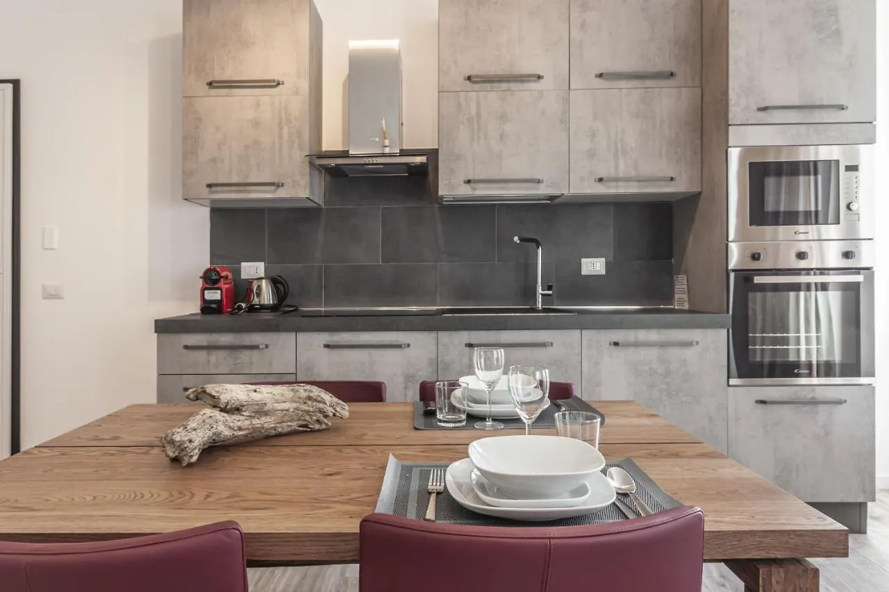 Milanrentals - Altea Apartment Italy